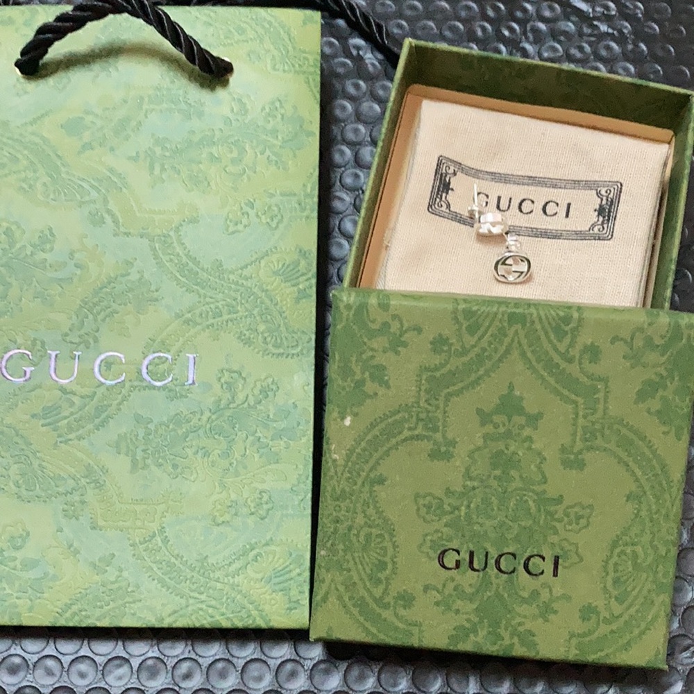 Gucci Silve 925 Doubt G Earrings - Picture 7 of 7